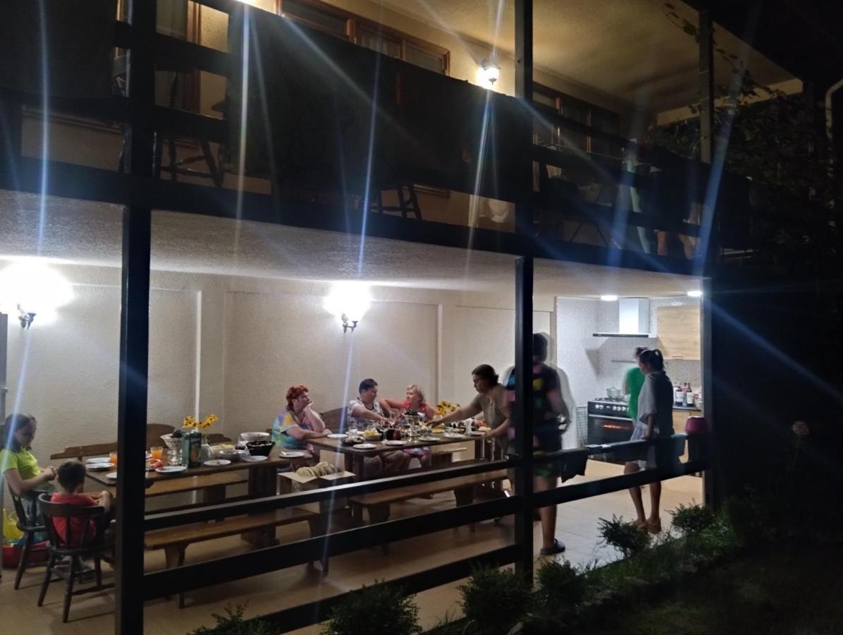 Эльза Hotel Gudauta Eksteriør billede